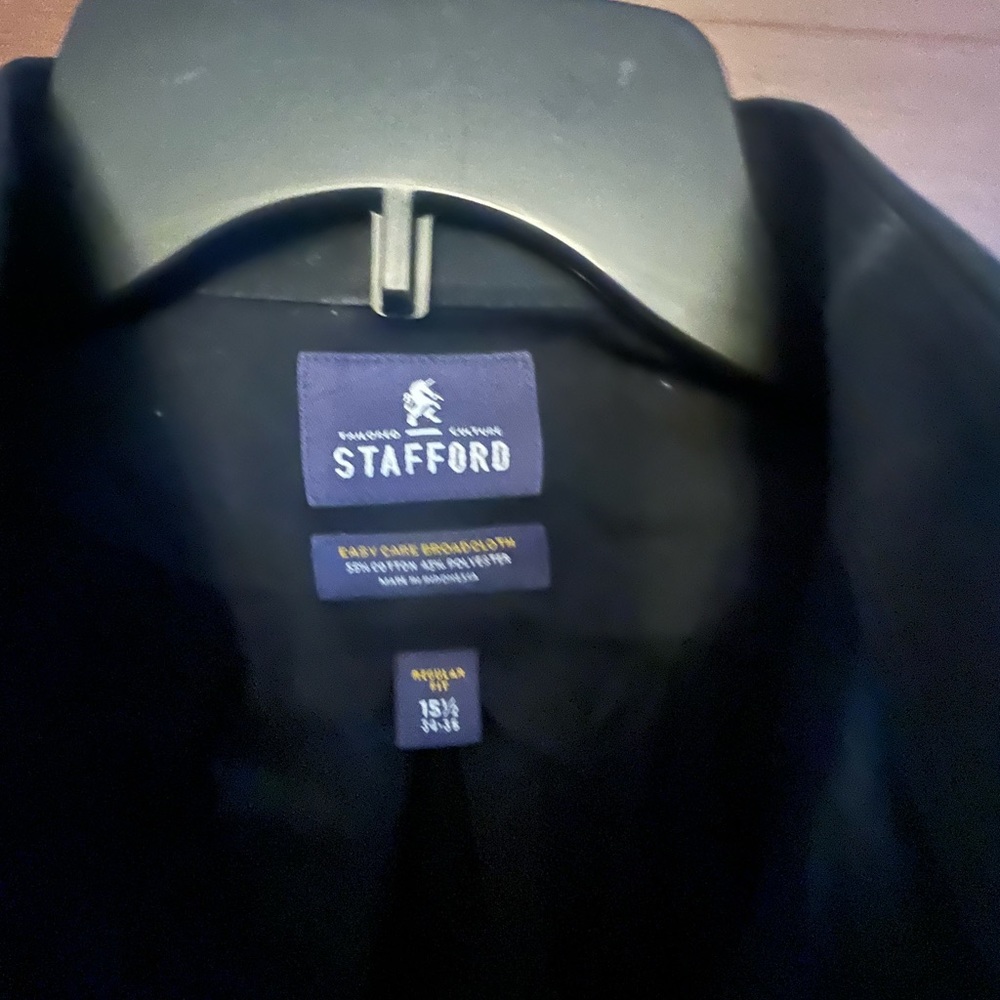 Long sleeve black dress shirt - Picture 3 of 3